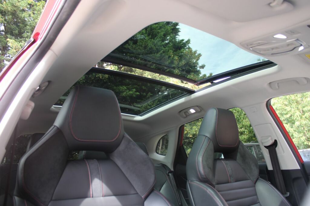 MG HS 1.5 T-gdi Phev Exclusive Red #6