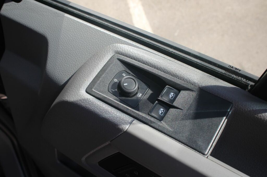 Volkswagen Crafter Cr35 Lwb Fwd 2.0 Tdi 140Ps Commerce Business Extra #27