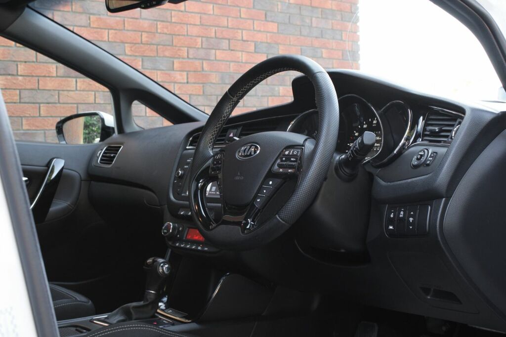 Kia Ceed 1.6 Crdi Gt-line S Sportswagon Dct Euro 6 Ss White #5