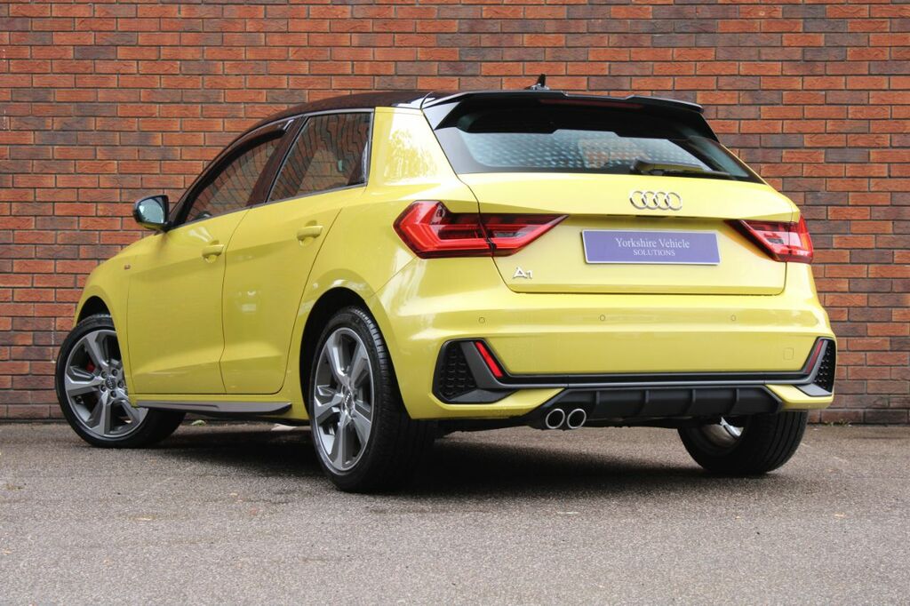 Audi A1 2.0 Tfsi 40 S Line Competition Sportback S Tronic Yellow #3