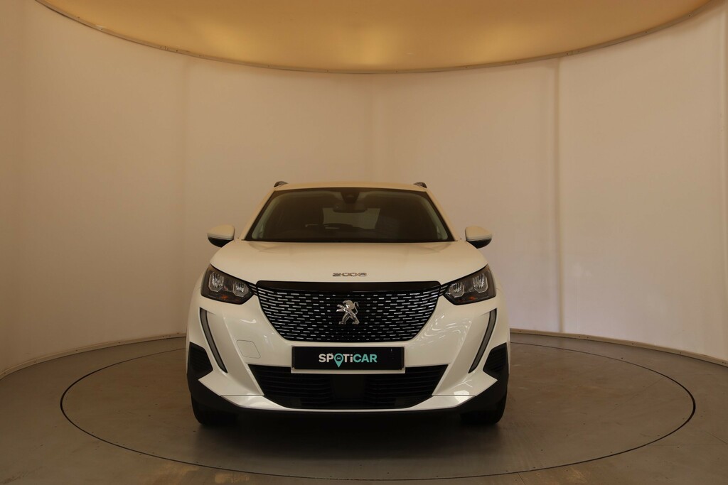 Peugeot 2008 1.2 Puretech 130 Allure Eat8 SA71LRX White #2