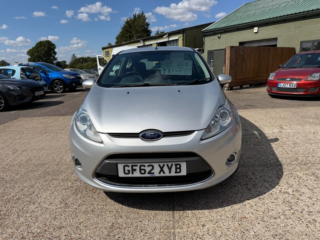 Ford Fiesta 1.4 Zetec Silver #2