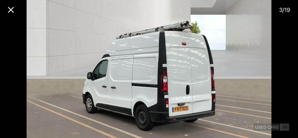 Renault Trafic Sh29 Energy Dci 125 High Roof Business Van White #2