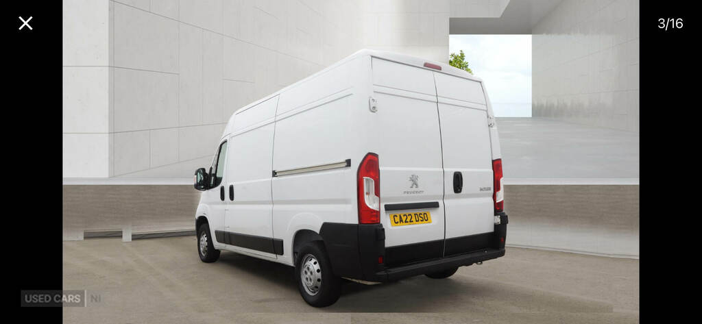 Peugeot Boxer 2.2 Bluehdi H2 Professional Van 140Ps White #3