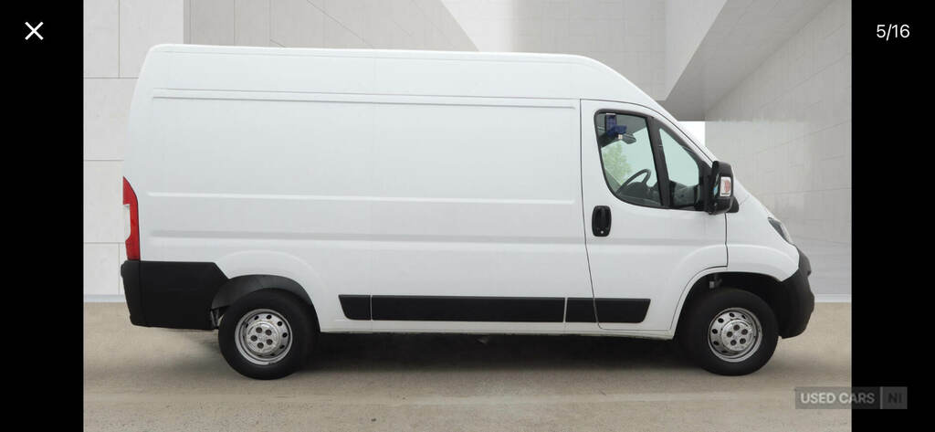 Peugeot Boxer 2.2 Bluehdi H2 Professional Van 140Ps White #5