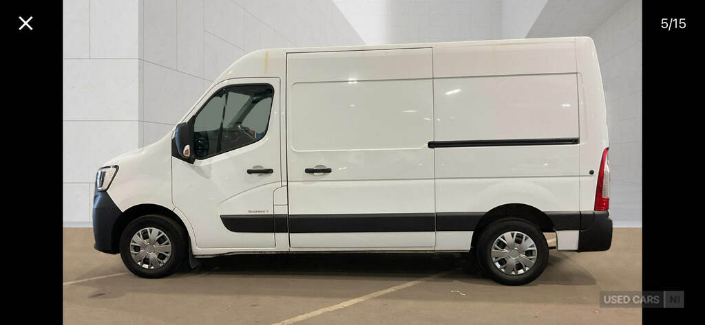 Renault Master Mm35dci 135 Business Medium Roof Van White #5