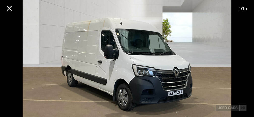 Renault Master Mm35dci 135 Business Medium Roof Van White