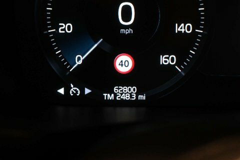 Volvo V60 Momentum, B4 Mild Hybrid Grey #52