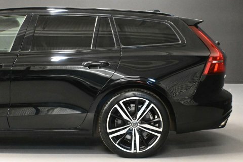 Volvo V60 Momentum, B4 Mild Hybrid Grey #23