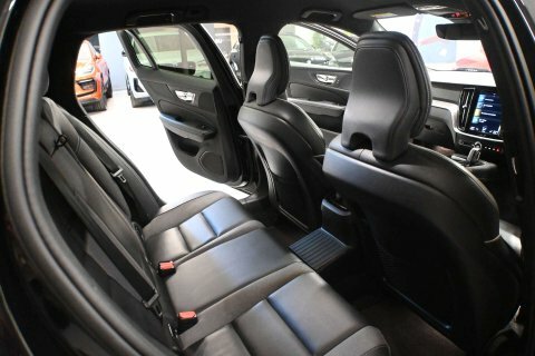 Volvo V60 Momentum, B4 Mild Hybrid Grey #8