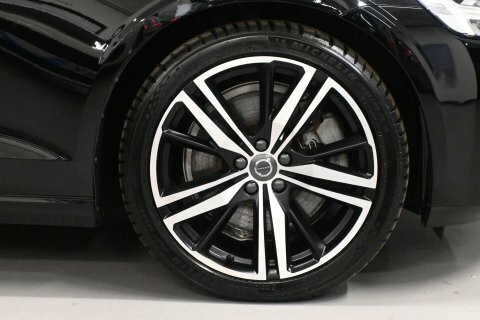 Volvo V60 Momentum, B4 Mild Hybrid Grey #25