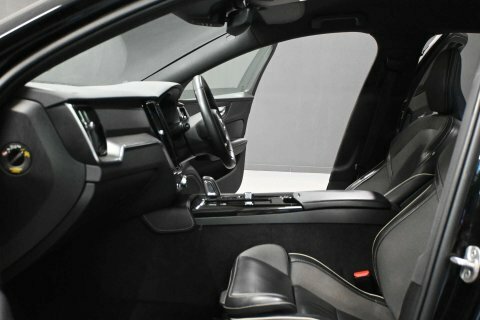 Volvo V60 Momentum, B4 Mild Hybrid Grey #13