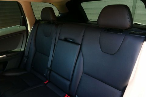 Volvo XC60 2.4 Xc60 Se Grey #3