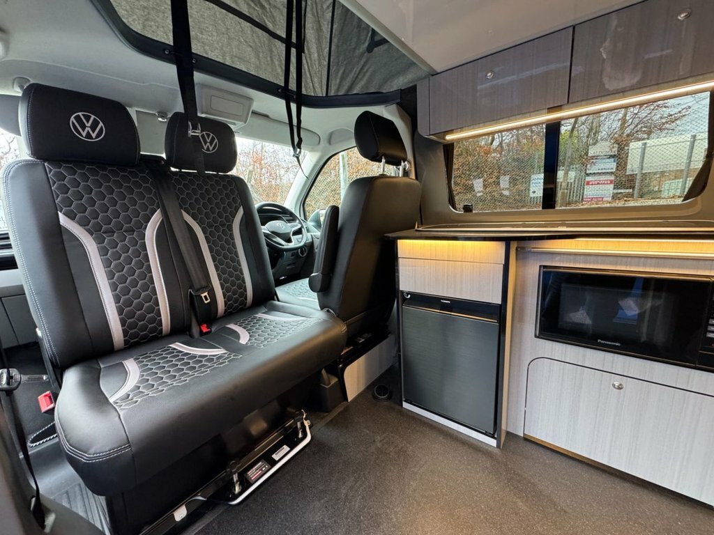 Volkswagen Transporter T6.1 2.0 Tdi Startline Business Pack Ac Swb T28 1  #3