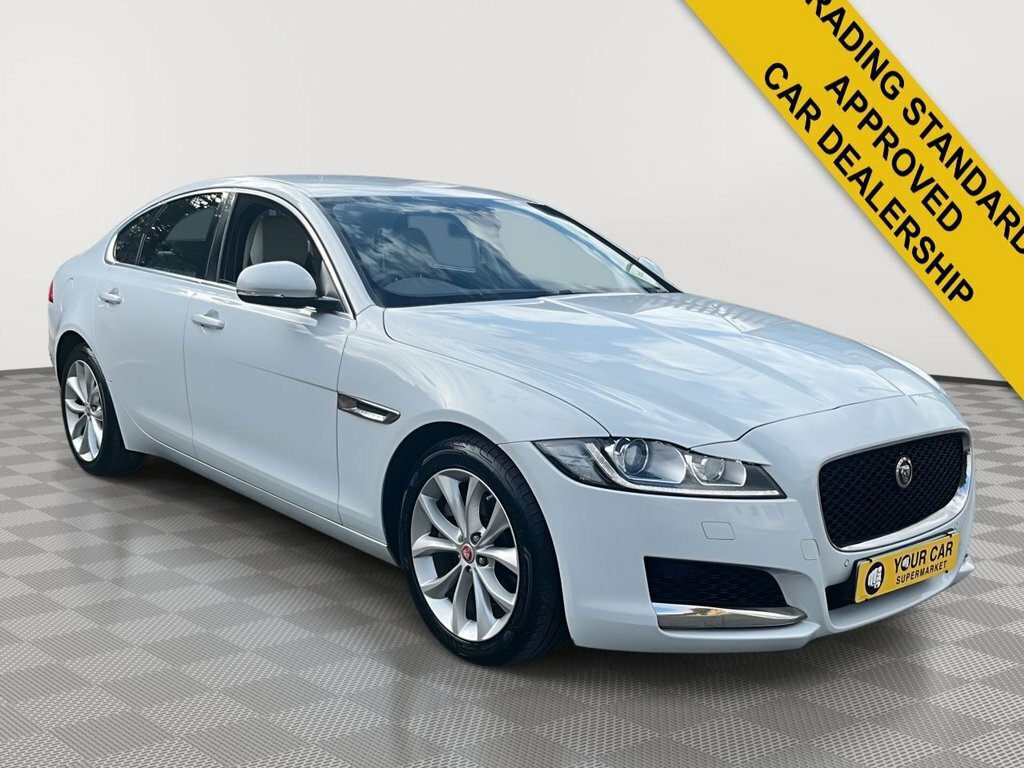 Jaguar XF 2L Prestige White #2