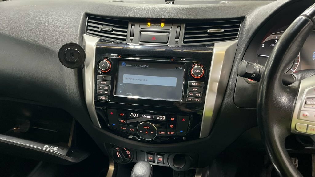Nissan Navara 2018 2.3 Dci Tekna Shr Dcb 190 Bhp Grey #11