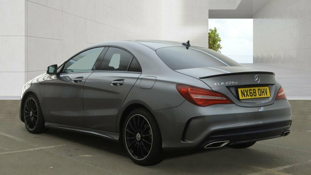 Mercedes-Benz CLA Class 2.1L Amg Line Night Edition Grey #3