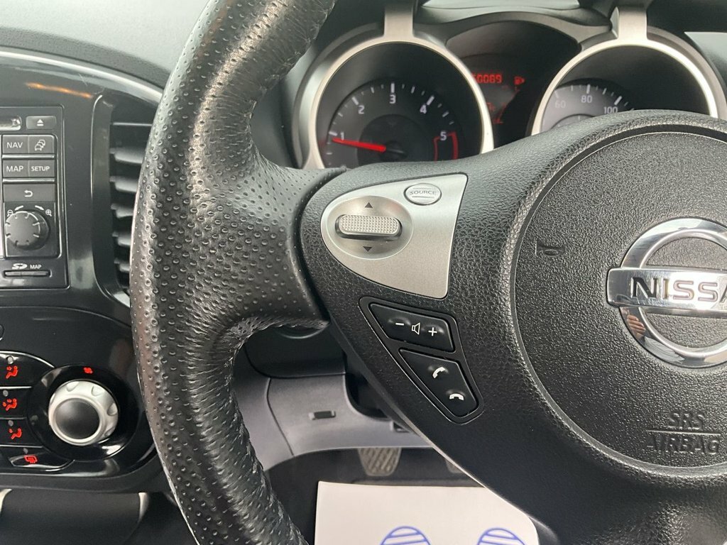 Nissan Juke 1.6 Acenta One Owner Ultra Low Mileage Full Servic Black #23