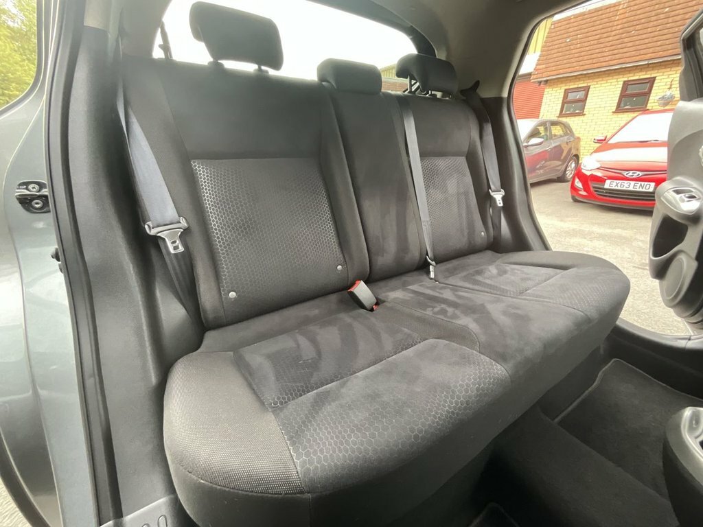 Nissan Juke 1.6 Acenta One Owner Ultra Low Mileage Full Servic Black #15