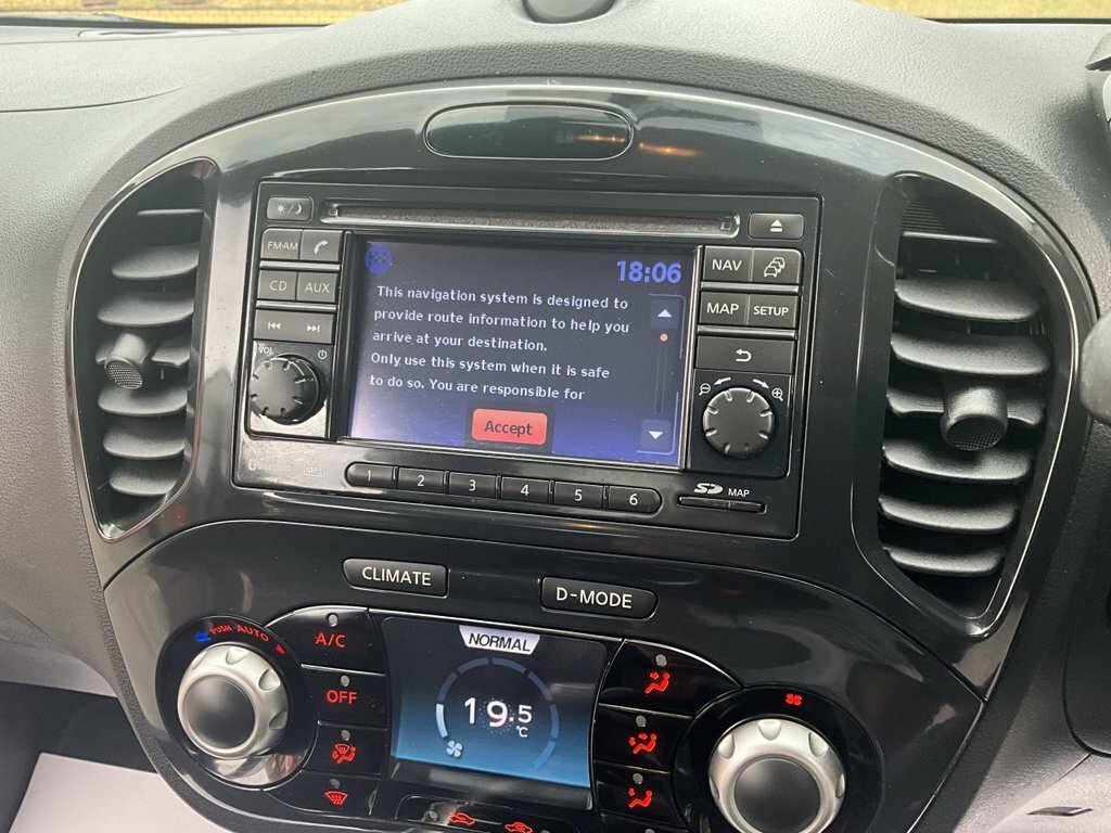 Nissan Juke 1.6 Acenta One Owner Ultra Low Mileage Full Servic Black #28