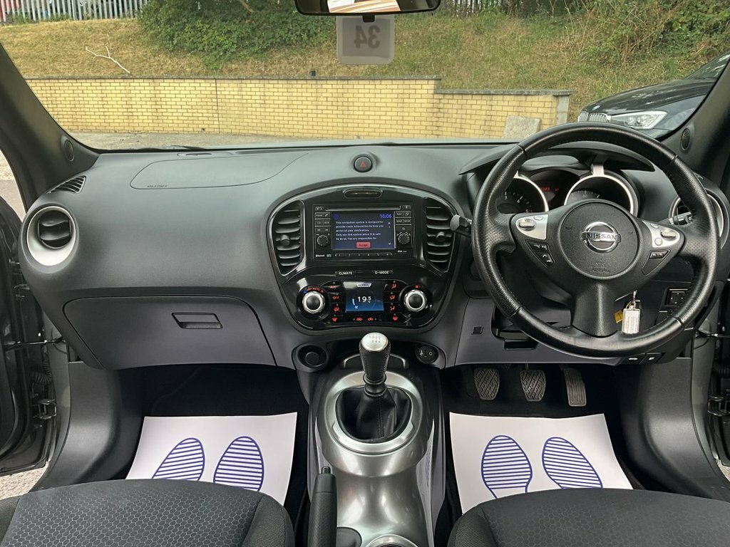 Nissan Juke 1.6 Acenta One Owner Ultra Low Mileage Full Servic Black #10