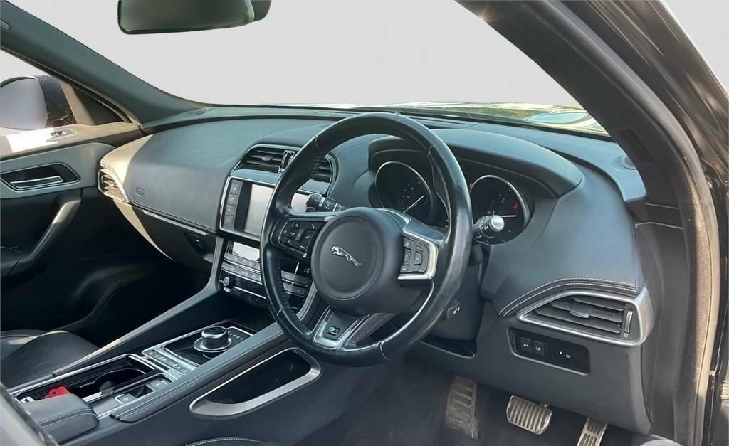 Jaguar F-Pace 2L R-sport Black #6