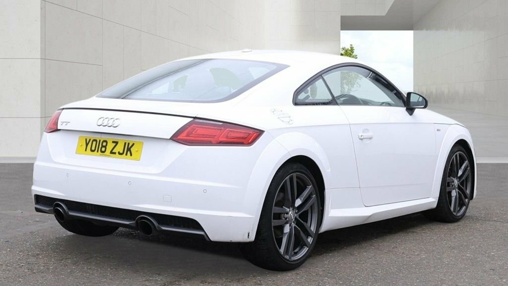 Audi TT 1.8L S Line White #4