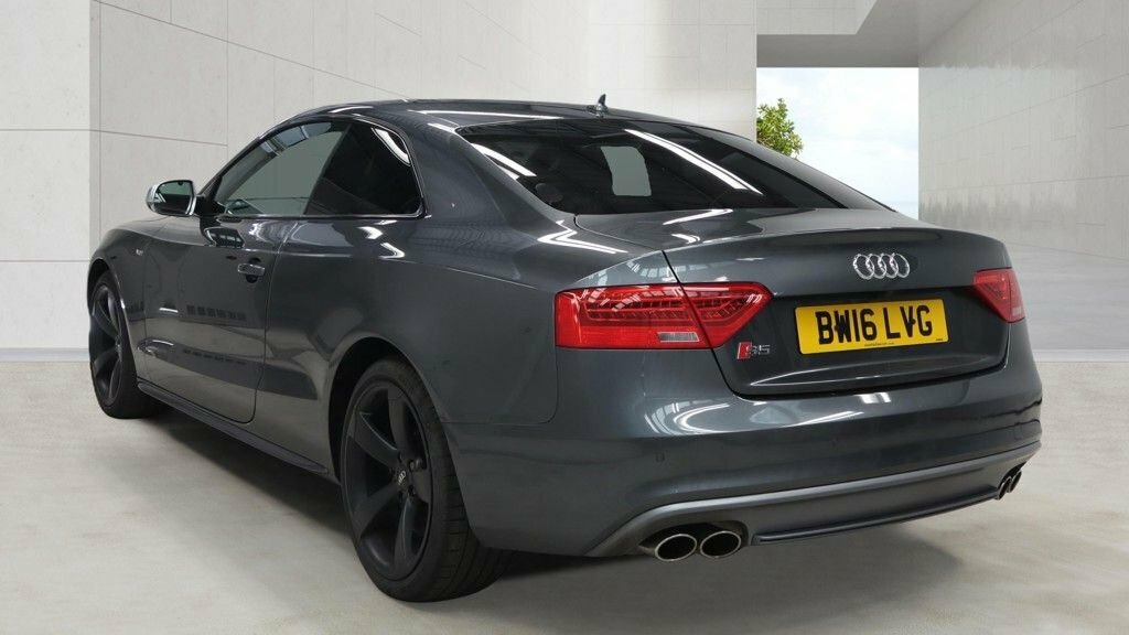 Audi S5 3L Black Edition Grey #3