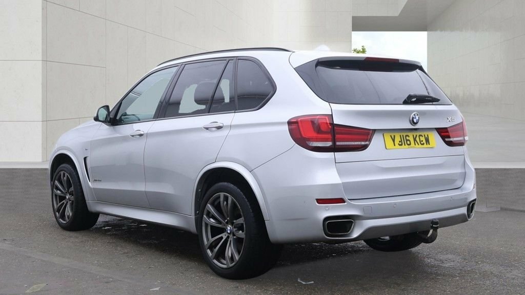 BMW X5 3L M Sport Silver #3
