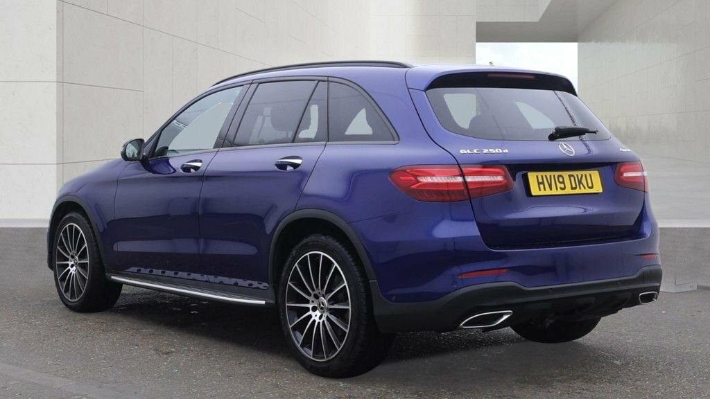 Mercedes-Benz GLC Class 2.1L Amg Night Edition Blue #3
