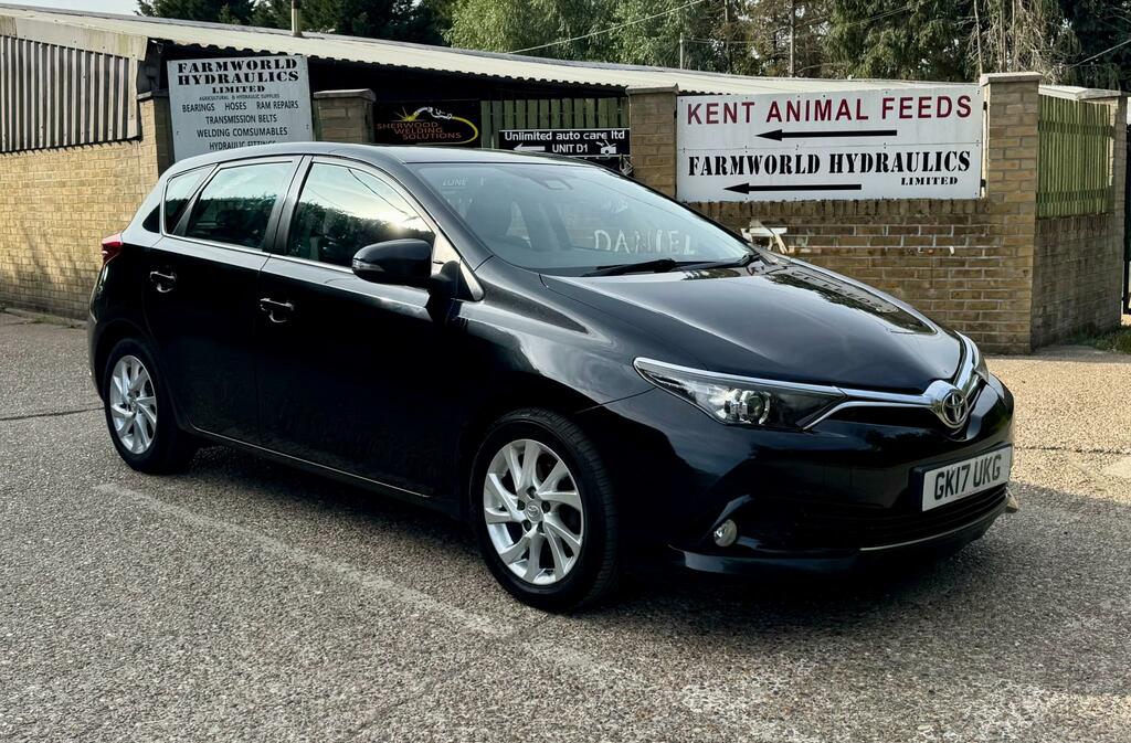Toyota Auris 1.2 Vvt-i Icon Hatchback GK17UKG Black #5