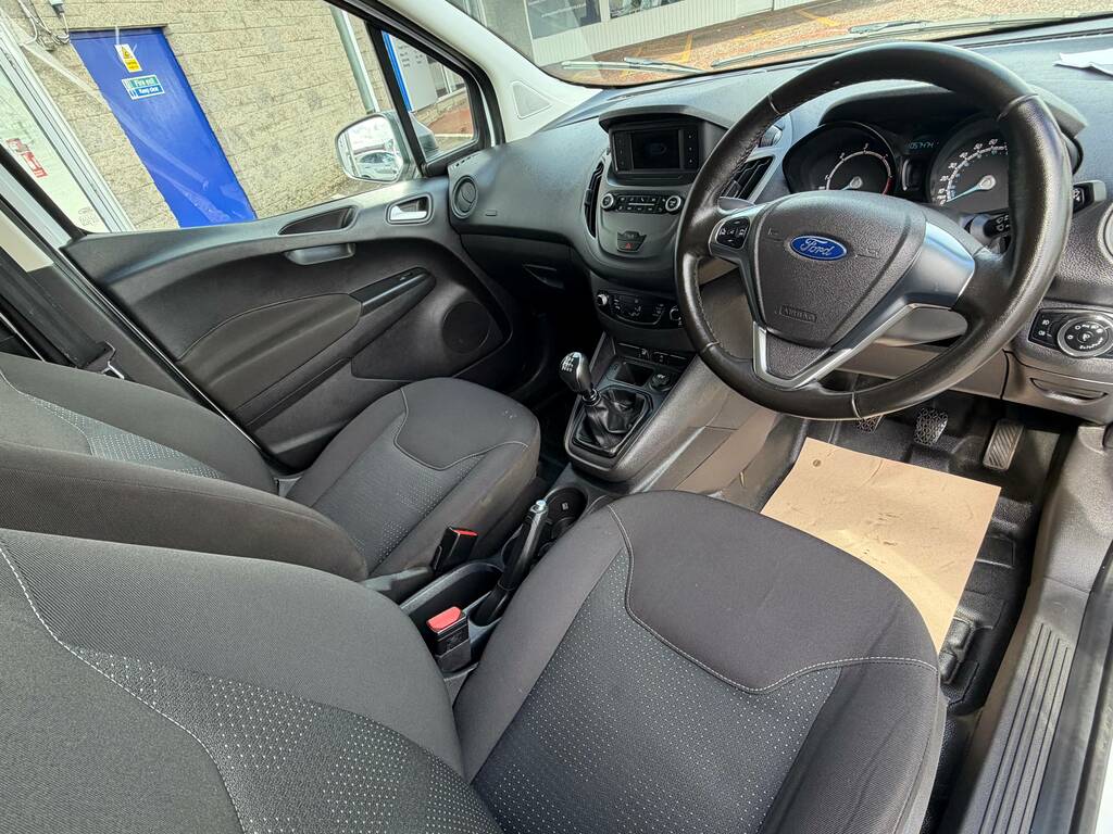 Ford Transit Courier 1.5 Tdci 100Ps Trend White #6