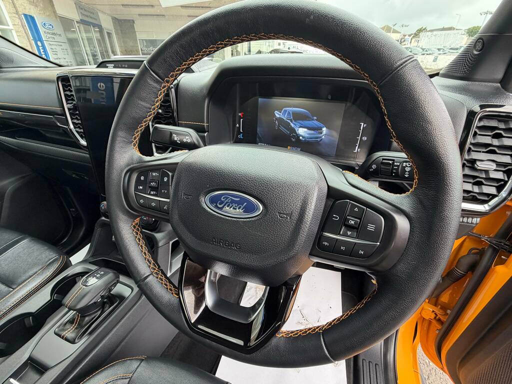 Ford Ranger Pick Up Dcab Wildtrak X 2.0 Ecoblue 205 2025 Silver #23