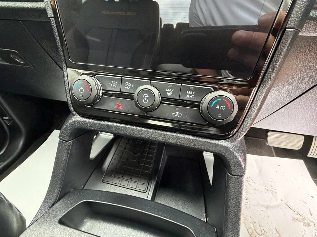 Ford Ranger Pick Up Dcab Wildtrak X 2.0 Ecoblue 205 2025 Silver #26