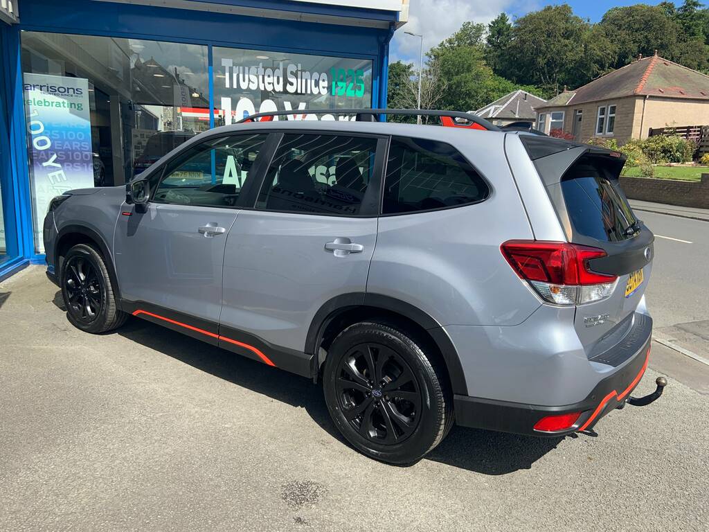Subaru Forester 2.0I E-boxer Sport Silver #4