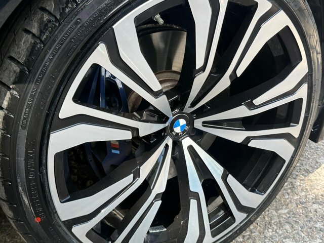 BMW X7 3.0 40I Mht M Black #3