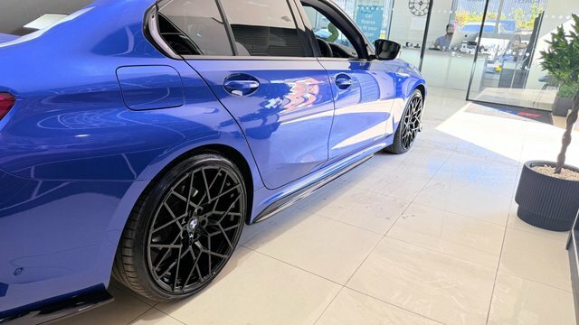 BMW 3 Series 2.0 320I M Sport Blue #3