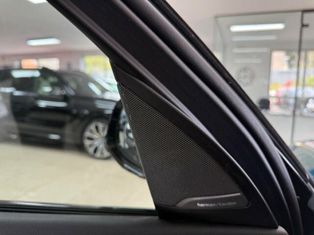 BMW X3 2.0 20D Mht M Black #4