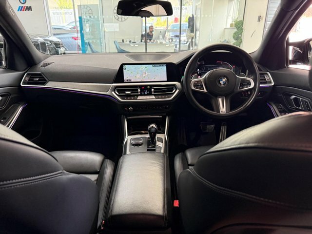 BMW 3 Series 2.0 320I M Sport Black #2