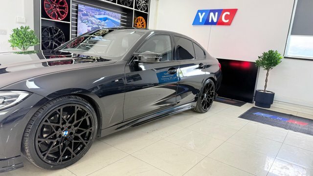 BMW 3 Series 2.0 320I M Sport Black #4