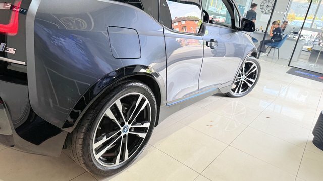 BMW i3 125Kw 42Kwh Suite Interior World Grey #11