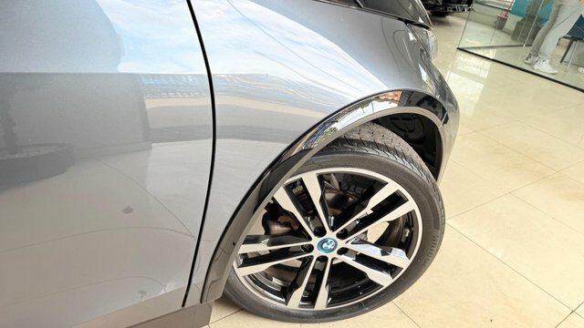 BMW i3 125Kw 42Kwh Suite Interior World Grey #10