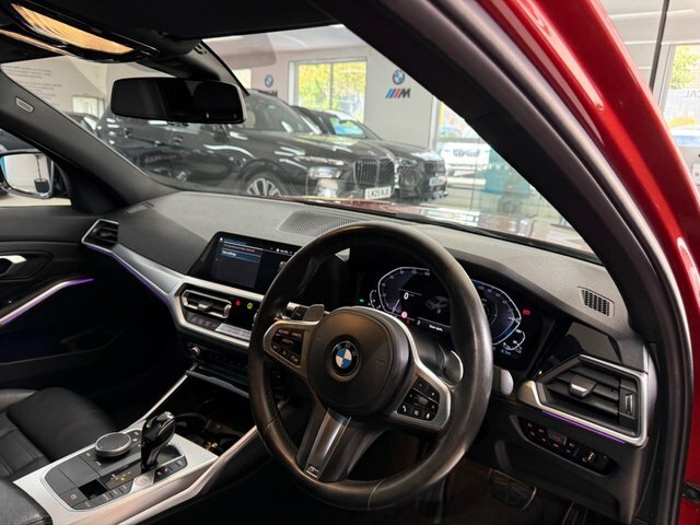 BMW 3 Series 320I M Sport Saloon Black #23