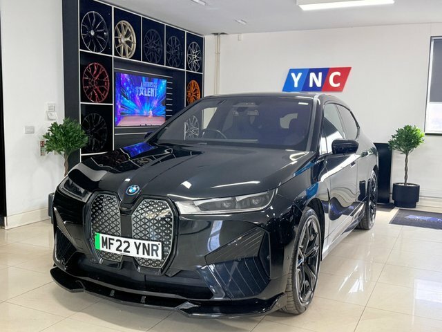 BMW iX 40 76.6Kwh M Sport Black #2