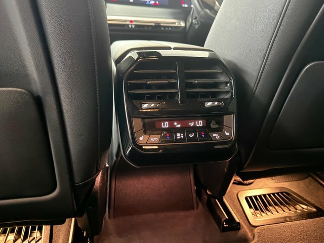 BMW iX 40 76.6Kwh M Sport Edition Suv X Grey #31