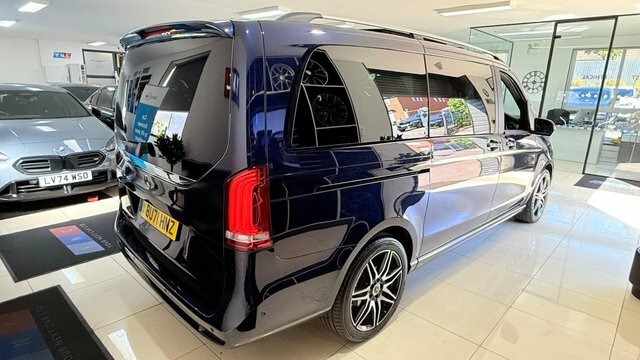 Mercedes-Benz V Class 2.0L D Amg Line 7 Seats Pan Roof Full Nappa Leathe Black #57