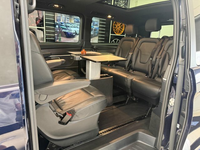 Mercedes-Benz V Class 2.0 V220d Amg Line Blue