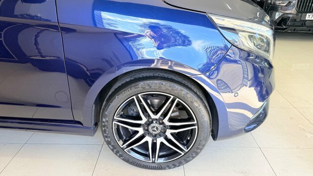 Mercedes-Benz V Class 2.0L D Amg Line 7 Seats Pan Roof Full Nappa Leathe Black #59