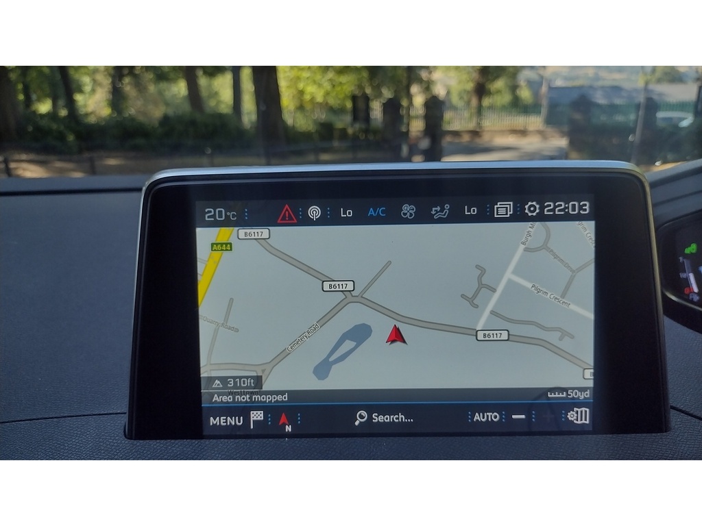 Peugeot 3008 Bluehdi Allure Red #2