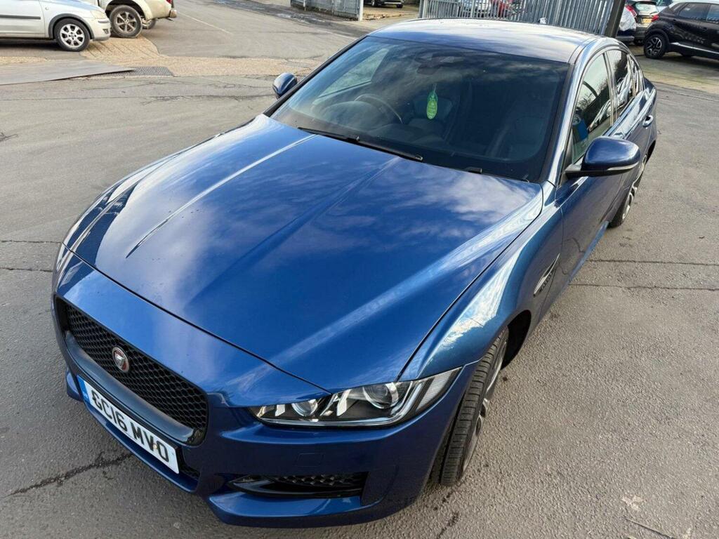 Jaguar XE Saloon 2.0D R-sport Awd Euro 6 Ss 201 Blue #3